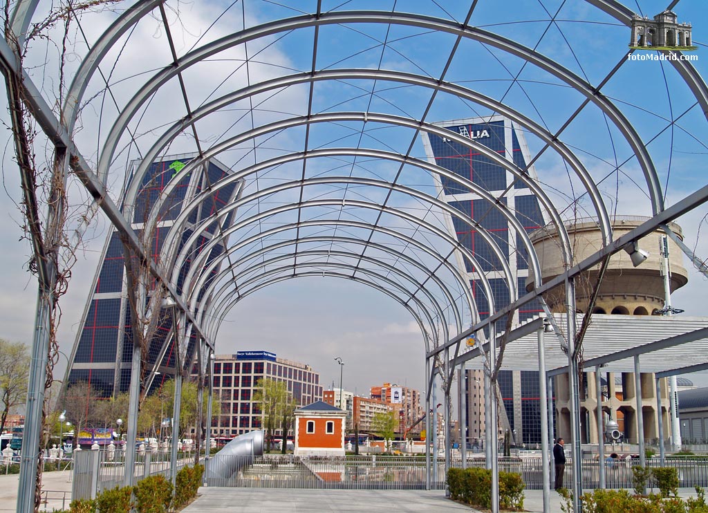 Plaza Castilla. Parque 4� Dep�sito